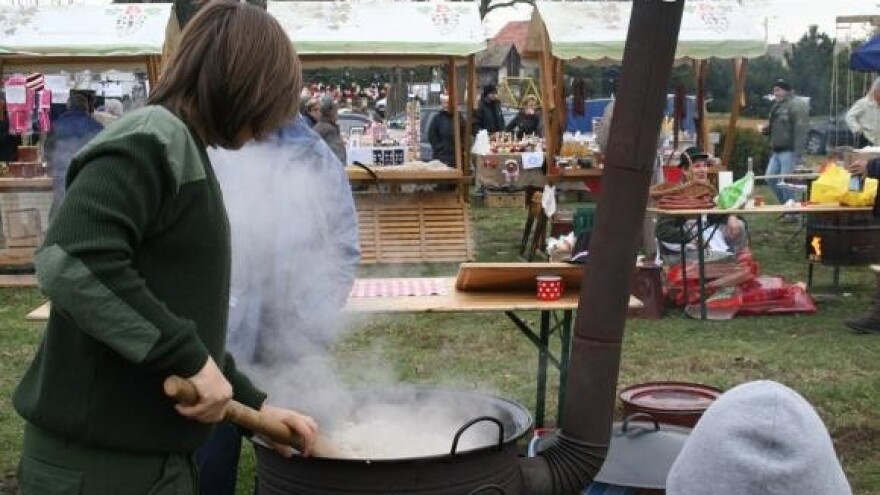 Kolinje i Sarmijada ispred Peveca!