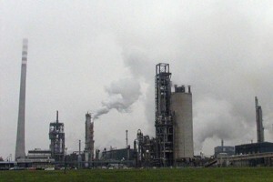 Počela utrka za što bržu prodaju Petrokemije