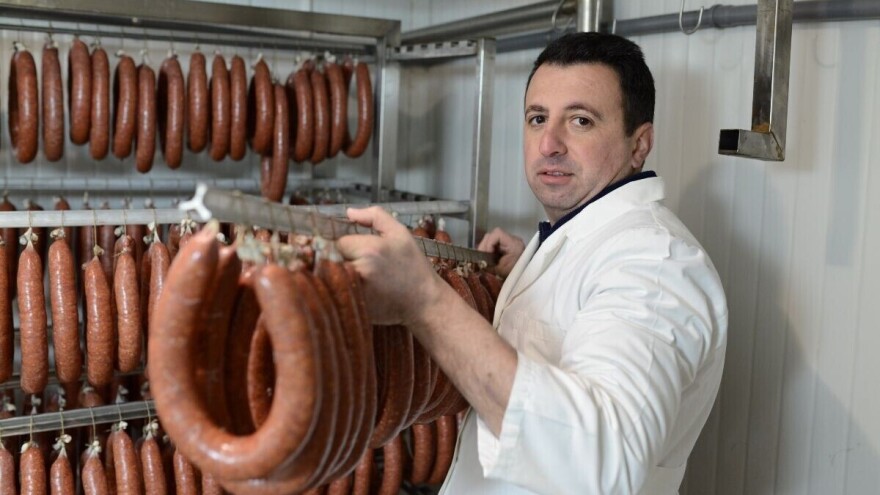 U čemu je tajna pirotske peglane kobasice?