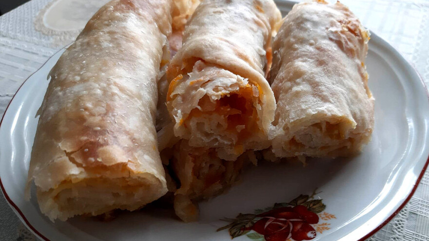 Tikvenik pita: Specijalitet od domaćih kora i bundeve