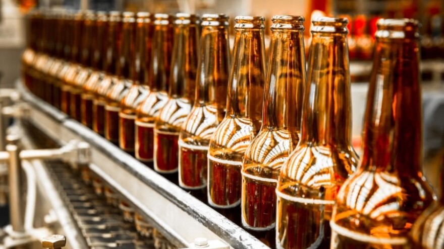 Kalorije, masti - sve mora pisati na pivu!