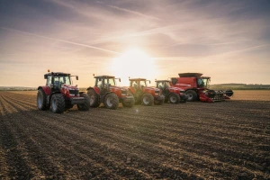 PMT predstavio ergelu Massey Fergusona