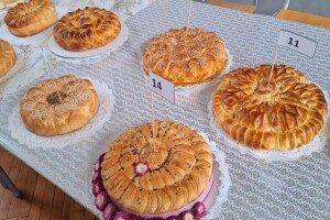 Održana "Pogačijada": Učenici pokazali umeće u pravljenju slavskog kolača