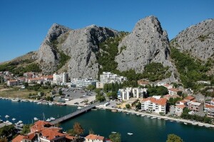 Cestovne prometnice usporavaju seoski turizam
