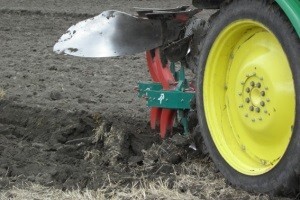 Priprema poljoprivredne mehanizacije za proljetne radove