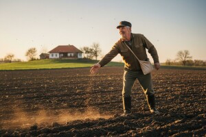 Poljoprivrednici potpisali ugovore sa donatorima