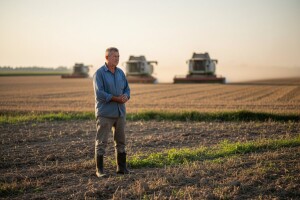 Poljoprivrednici strahuju od velikih tvrtki i preskupog zakupa