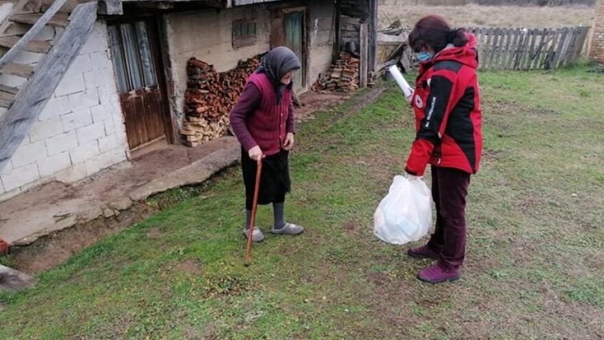 Potresi ne prestaju, voda nije za piće, nedostaju i šatori, agregati te kontejneri
