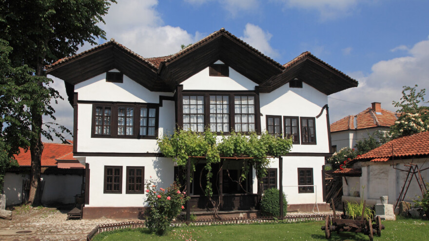 Projektom izgradnje starih srpskih kuća - svako selo, može biti etno selo