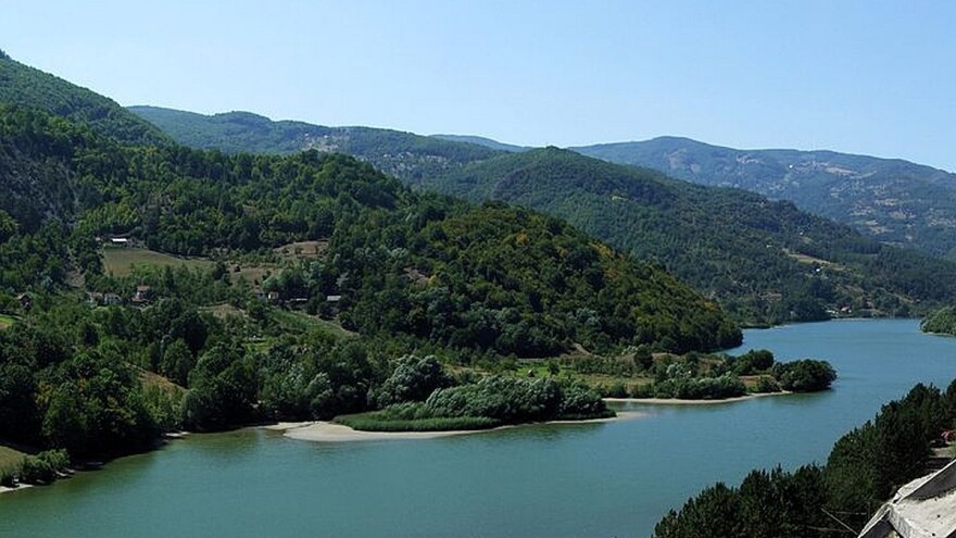 Potpećko jezero: Turističko-ribolovni kamp podstiče aktivni turizam