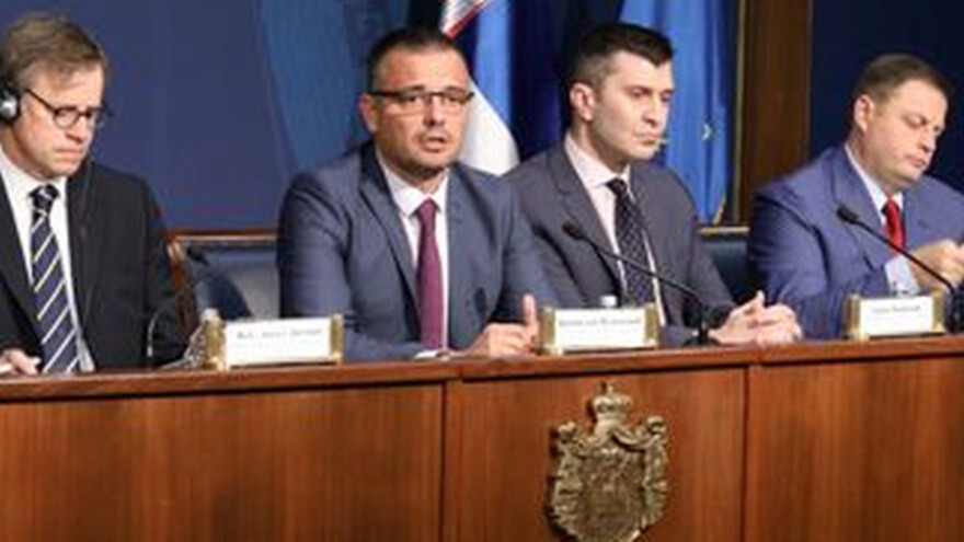 Elektronski sistem za prijavljivanje sezonaca