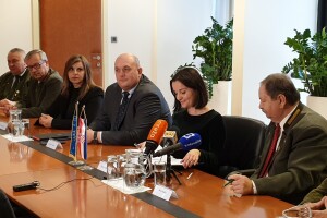 Ministarstvo i Lovački savez: 25 milijuna kuna za štetu nastalu naletom vozila na divljač