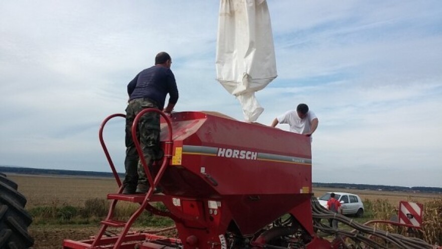 Krenula isplata 750 milijuna kuna predujma za 2015.