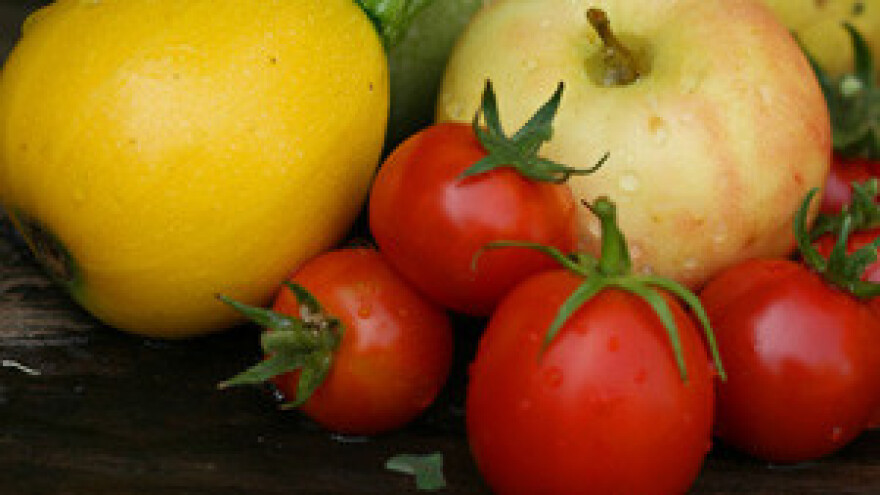 Naš poljoprivrednik ne pamti kad je gore i teže živio