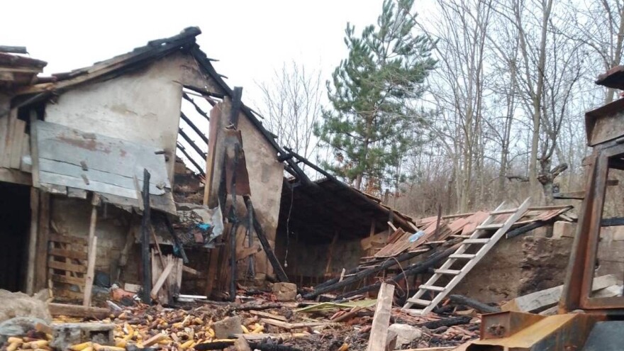 Saši Miletiću u stravičnom požaru izgorelo celo poljoprivredno imanje. Šteta oko 100.000 evra