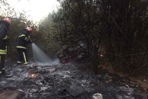 Zapaljeni strnjak zaprijetio prometnici, šumi i oranicama, opožarena površina od 15 hektara