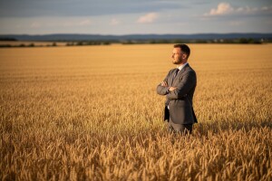 Poznata lica pomoćnika ministra poljoprivrede