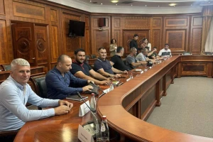 Održan prvi sastanak poljoprivrednika sa Martinovićem, pa zakazan novi: Ministar nije bio pripremljen