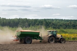 Paket mjera: Preko pet miliona KM pomoći za farmere u BiH, naročito voćare i stočare