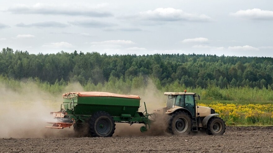 Paket mjera: Preko pet miliona KM pomoći za farmere u BiH, naročito voćare i stočare