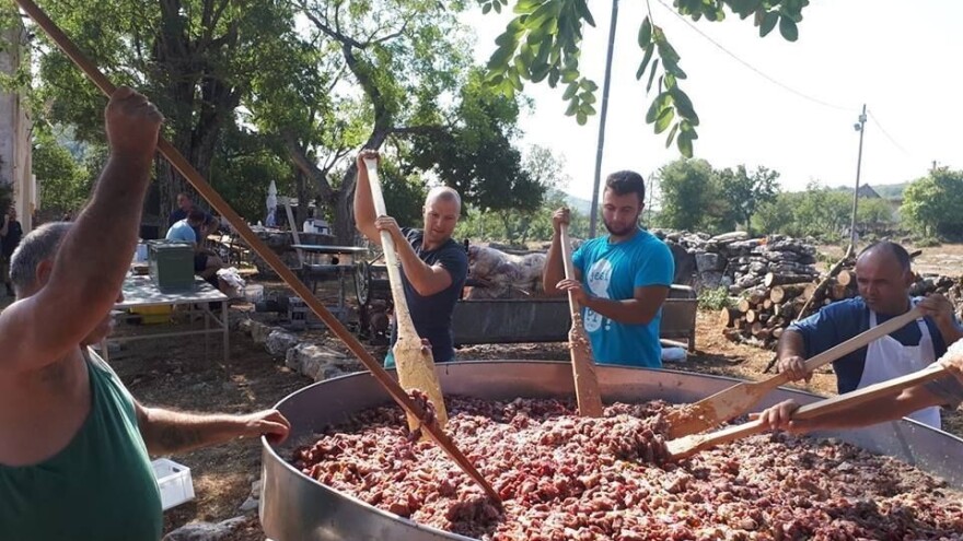 Najstariji narodni kolač ima i svoj festival - Prisnac fest