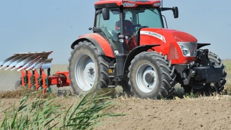 Traktor McCormick X7.4 - X7.6 T4i Pro Drive