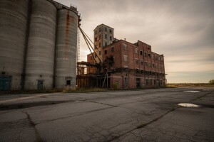 Prodaja Đakovštine u tri cjeline