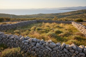 Prodaja državnog zemljišta u Supetru na Braču