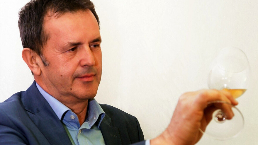 Prof. Maletić: Kako u sušari za smokve prosušiti grožđe i proizvesti veće količine Prošeka