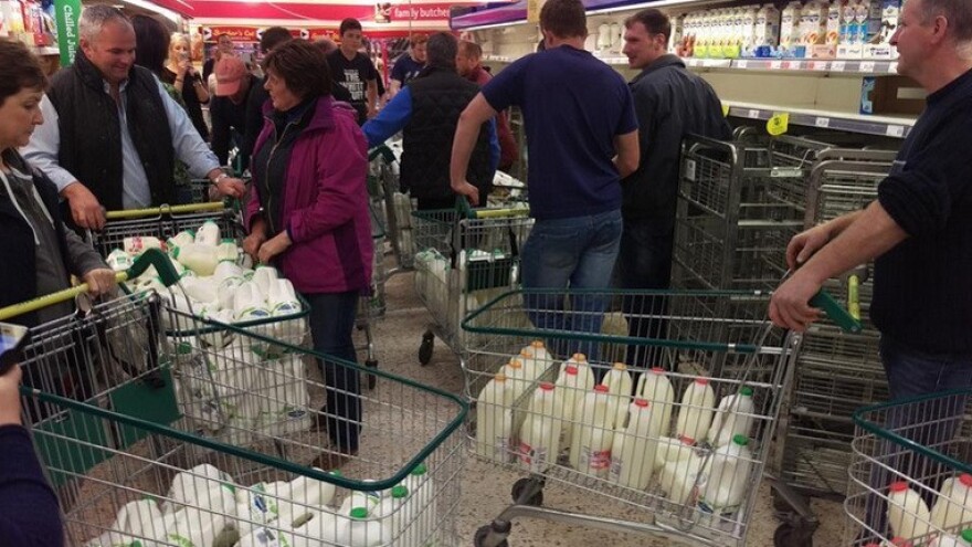 I britanski farmeri udarili na trgovce!