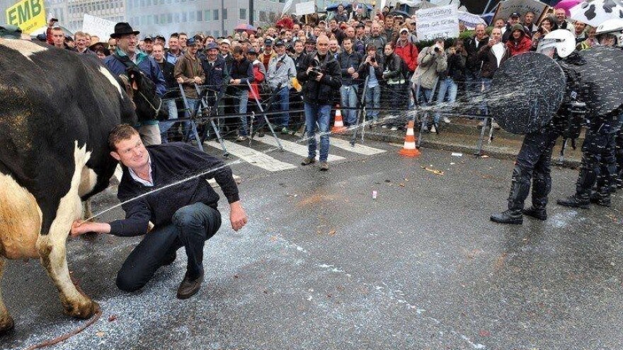 Medijska šutnja ugušila farmersku revoluciju?