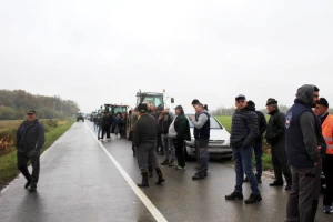 Prosvjed se širi na još dvije županije, Vlada sa svinjskim polovicama kao sindikat u SFRJ?