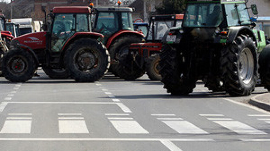 Poljoprivrednici iz BiH blokiraju granične prijelaze prema Hrvatskoj