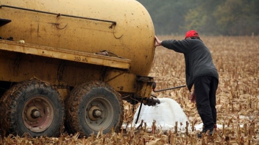 Ministri imaju rešenje za posrnuli sektor?