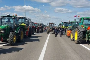 Subotički poljoprivrednici prekinuli protest, čekaju sastanak u Ministarstvu poljoprivrede