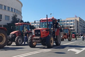 Stotinu traktora na prosvjedu u Novom Sadu: Na ovo nas je muka natjerala