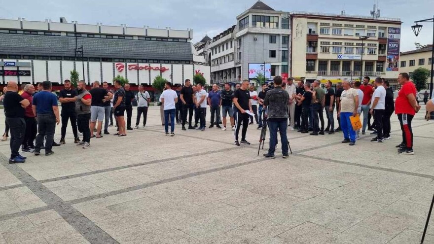 Protest poljoprivrednika u Leskovcu: Traže garantovane cene voća i povrća, ali i veće subvencije