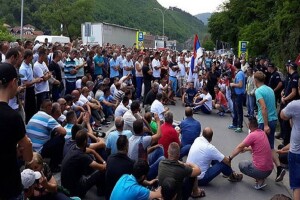 Malinari u Srbiji počeli proteste - traže cijenu od 180 din/kg