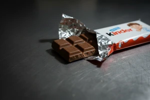 Proveravaju se navodi o štetnosti Kinder čokolada