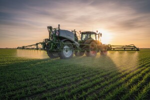 Prskalica Amazone UF 1201 ima pet sekcija grana!