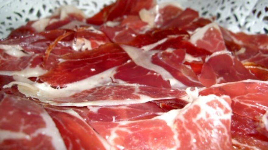 Pet država na sajmu pršuta