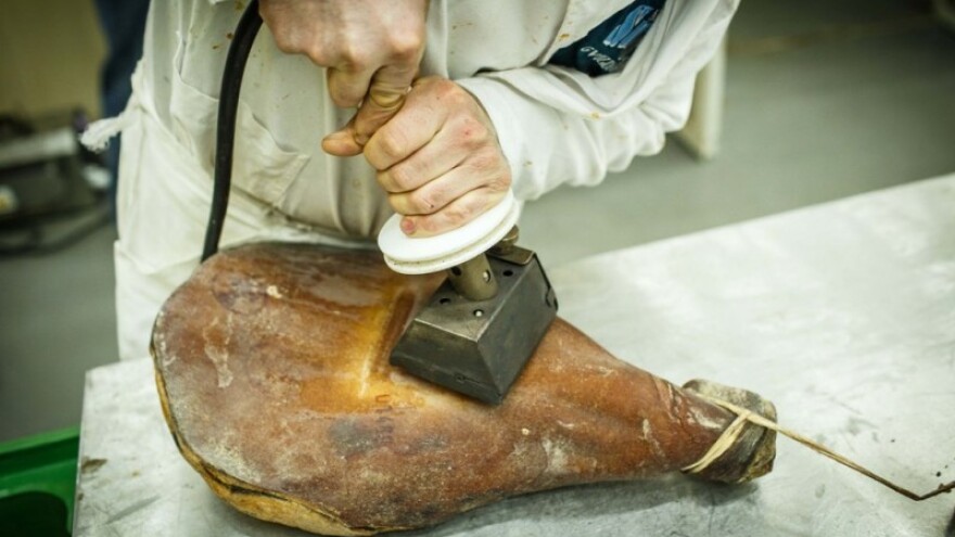 Milijun pršuta od sirovine iz domaćeg uzgoja!