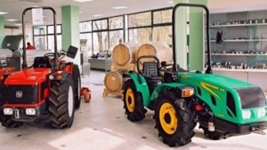 Ponuda mehanizacije za vinograde i voćnjake tvrtke Pa-vin