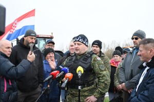 Zbog izjave o ekstremistima podnijeli kaznenu prijavu protiv premijera i ministrice poljoprivrede