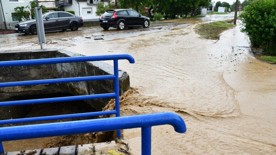 Vidovci pod vodom - bujica oštetila stambene i gospodarske objekte, uništila vrtove, vinograde