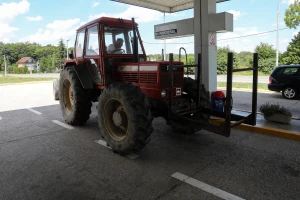 Cijena plavog dizela zamrznuta samo na benzinskim stanicama, ne i kod dostave?
