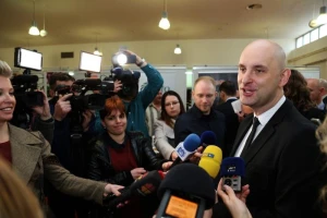 Prisilite trgovce na nabavku domaćih proizvoda