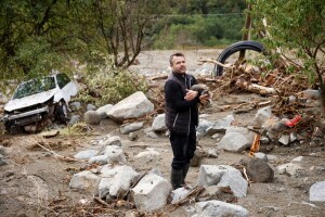 Spasioci se bore za svaki život u poplavljenim bh. selima, širi se smrad uginule stoke