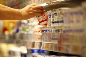 Cene hrane blago porasle u januaru, veća i cena žitarica