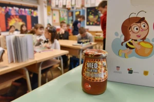 Za program školskog mednog dana 1,4 milijuna kuna